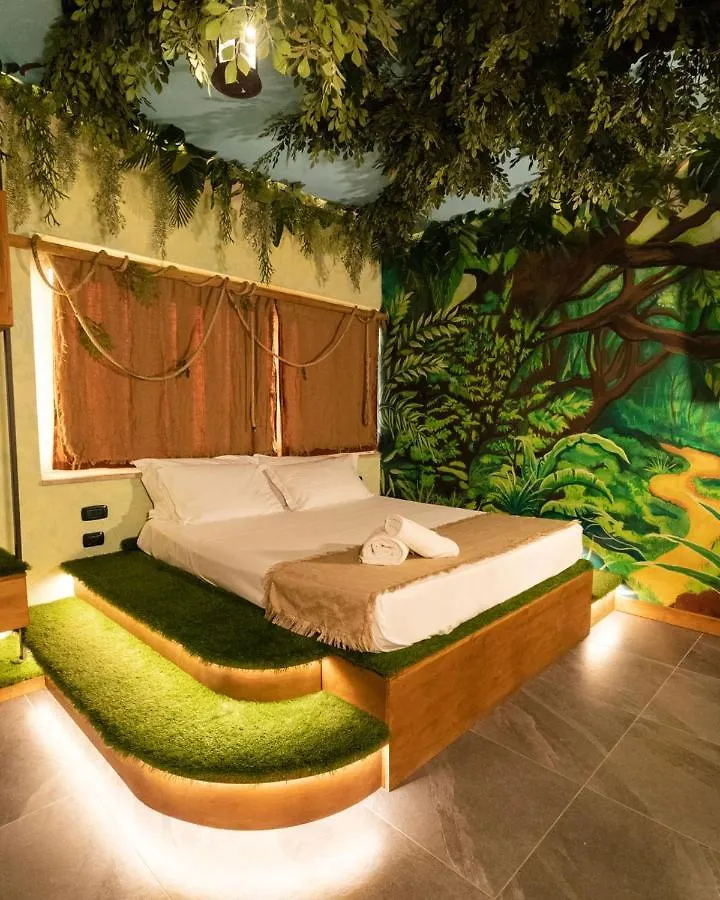 Meeting Hotel كازوريا 3*,  إيطاليا