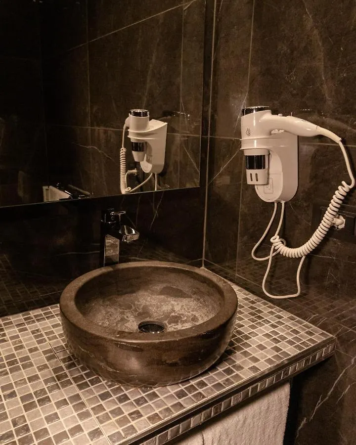Meeting Hotel كازوريا إيطاليا