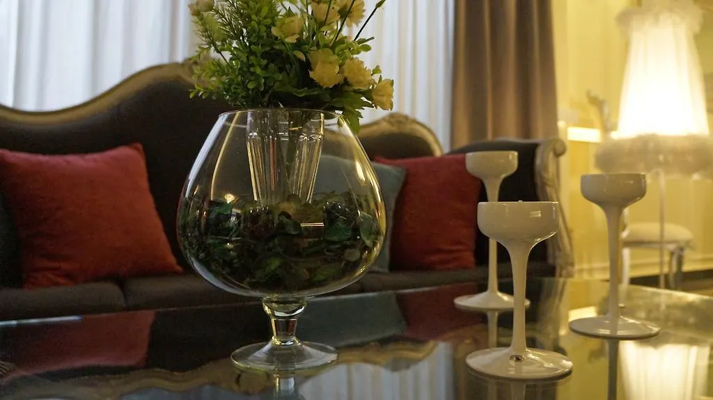 Meeting Hotel كازوريا 3*,  إيطاليا
