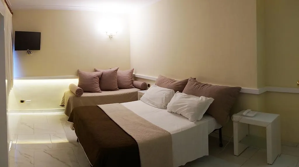 Meeting Hotel كازوريا إيطاليا