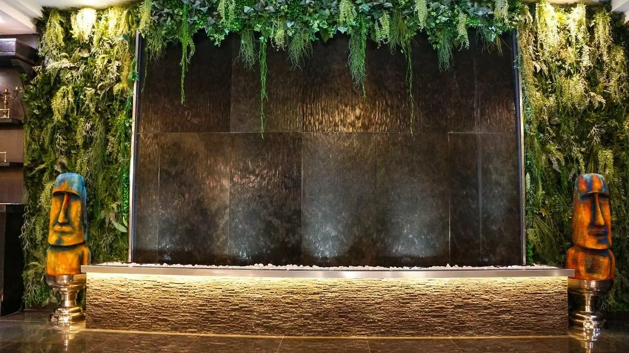 Meeting Hotel كازوريا