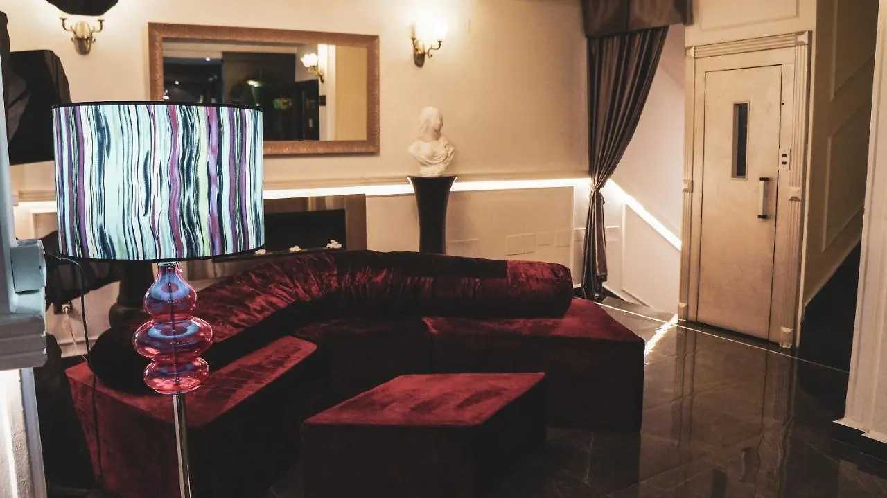 Meeting Hotel كازوريا